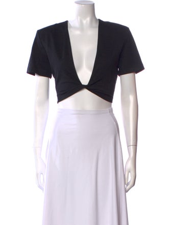 GAUGE81 V-Neck Short Sleeve Crop Top