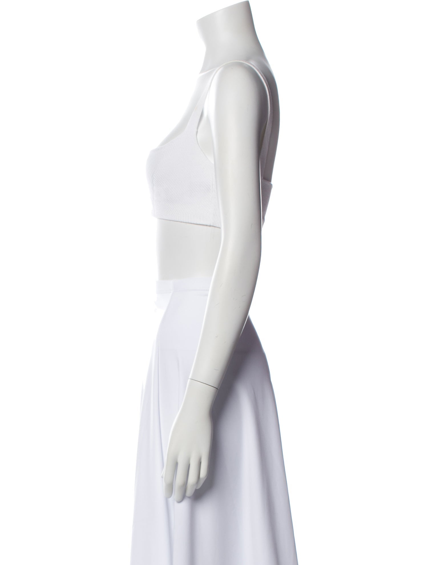 GAUGE81 Square Neckline Sleeveless Crop Top