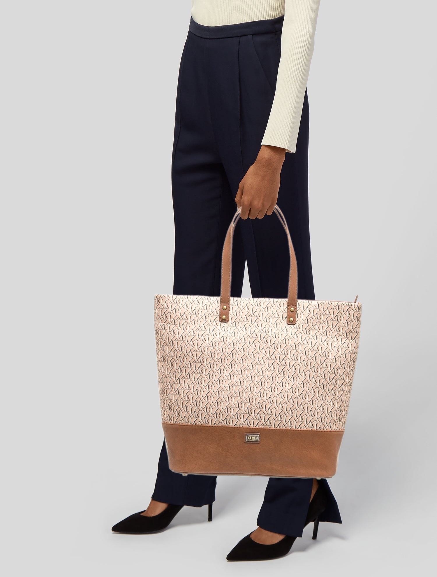 Australia Luxe Collective Bucket Bag
