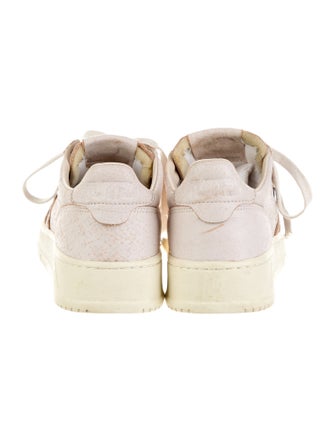 Autry Leather Distressed Accents Sneakers