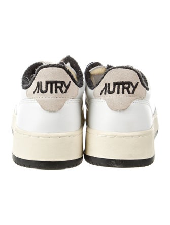 Autry Leather Sneakers