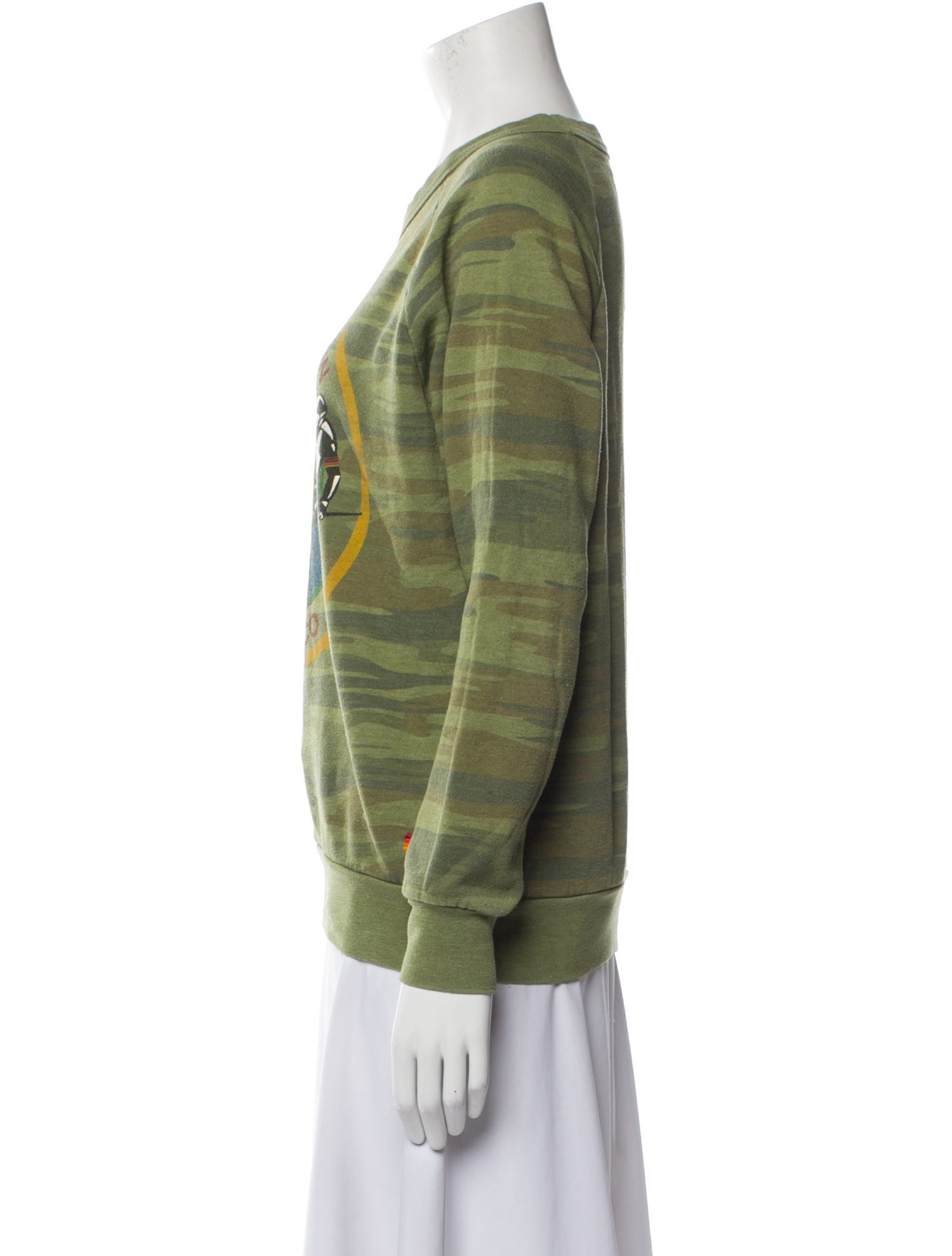 Aviator Nation Printed Embroidered Accent Lounge Set