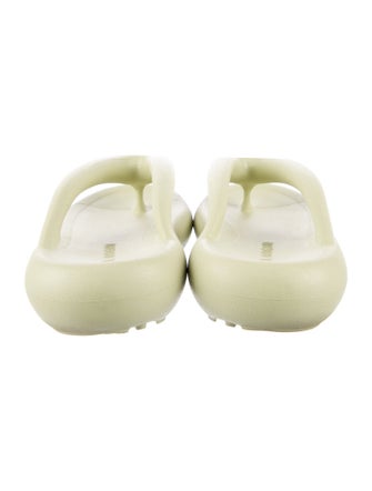 Axel Arigato Rubber Flip Flops