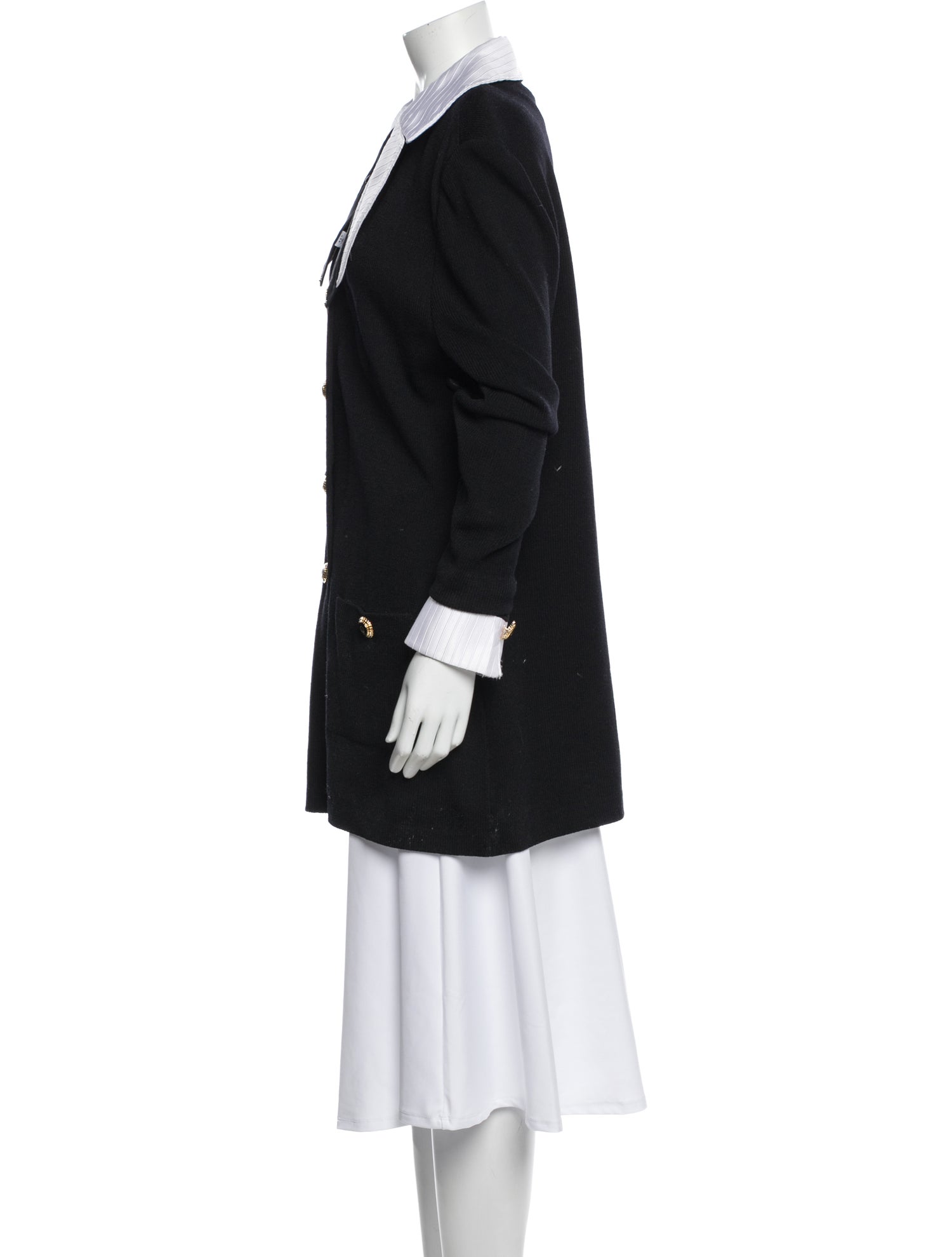 Are You Am I V-Neck Sweater w/ Tags