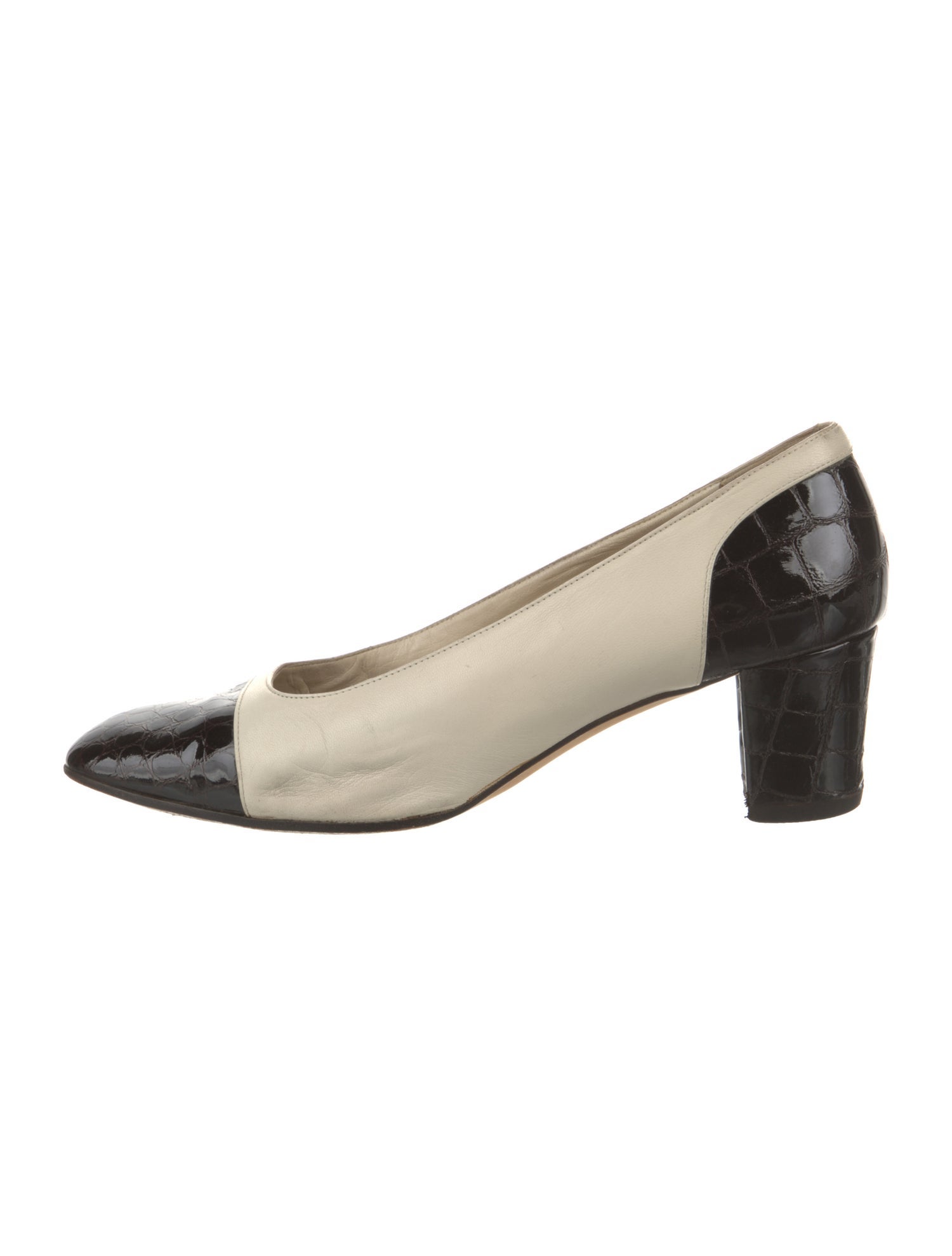 Bally Leather Pumps