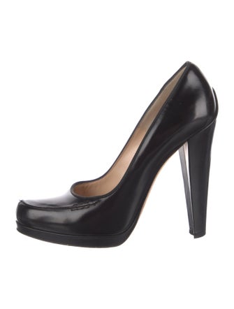 Bally Leather Pumps