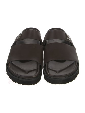 Bally Rubber Slides