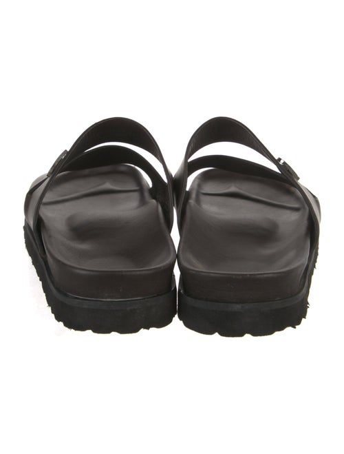 Bally Rubber Slides