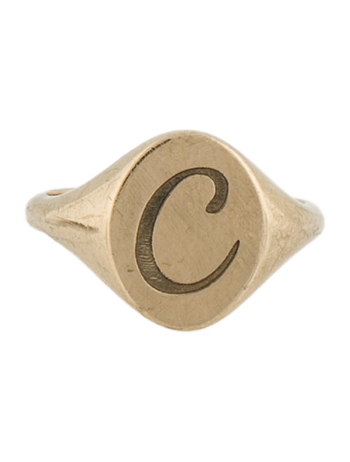 Baby Gold 14K Moyen Oval Initial 'C' Signet Ring