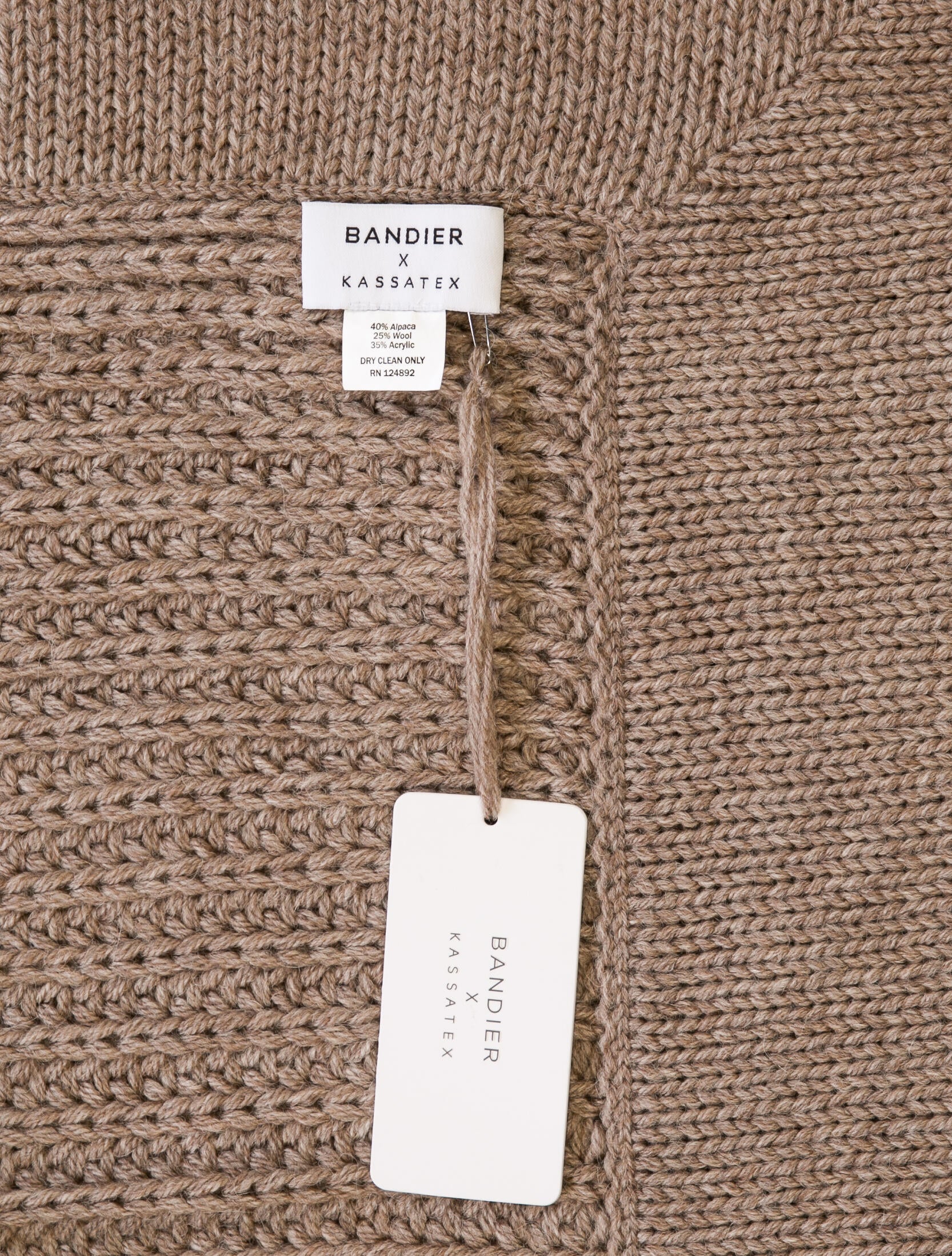 Bandier x Kassatex Knit Alpaca Blanket