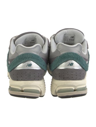 New Balance Suede Colorblock Pattern Athletic Sneakers