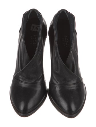 Barney's New York Leather Pumps