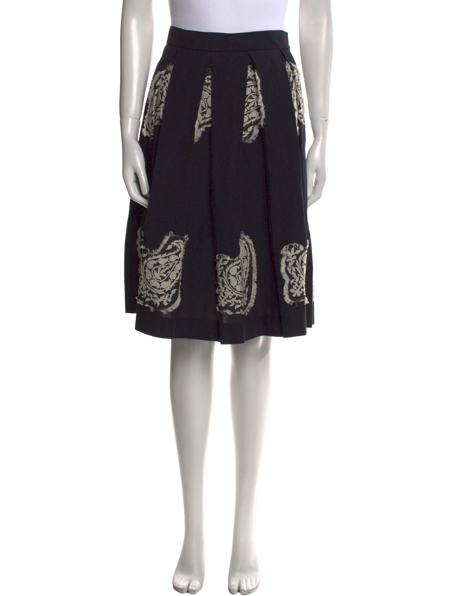 Barney's New York Printed Knee-Length Skirt