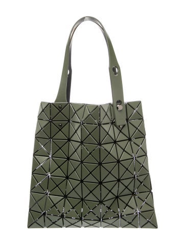 Pre-owned Bao Bao Issey Miyake Shoulder Bag In Green