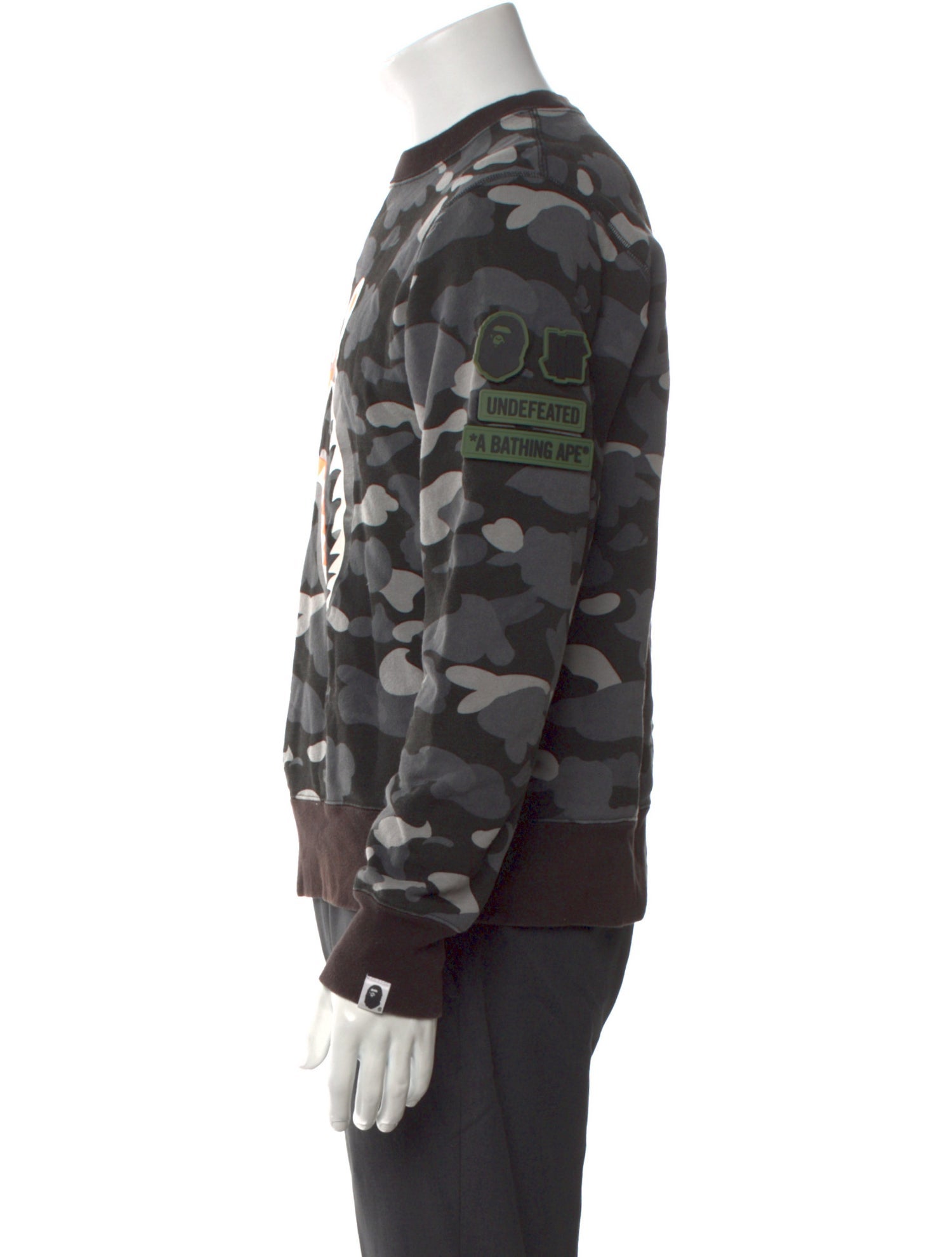 A Bathing Ape x Undefeated Tiger-Shark Graphic Print Sweatshirt