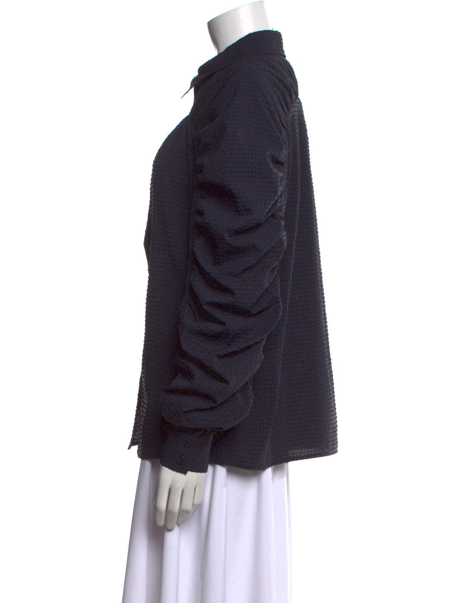 Baum und Pferdgarten Long Sleeve Button-Up Top