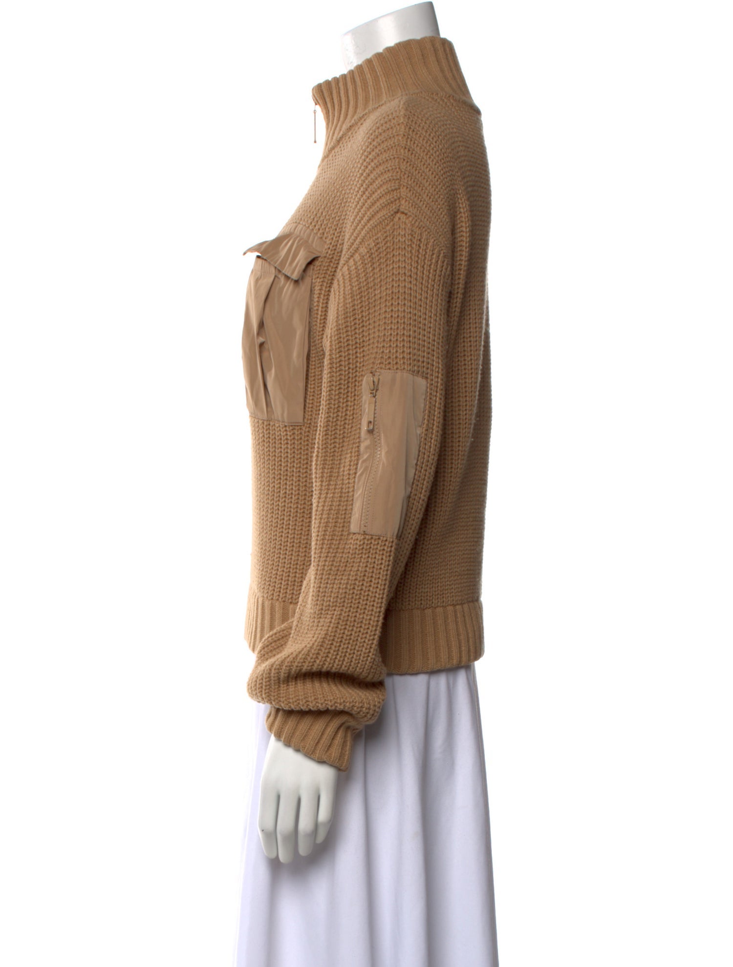 Baum und Pferdgarten Mock Neck Sweater