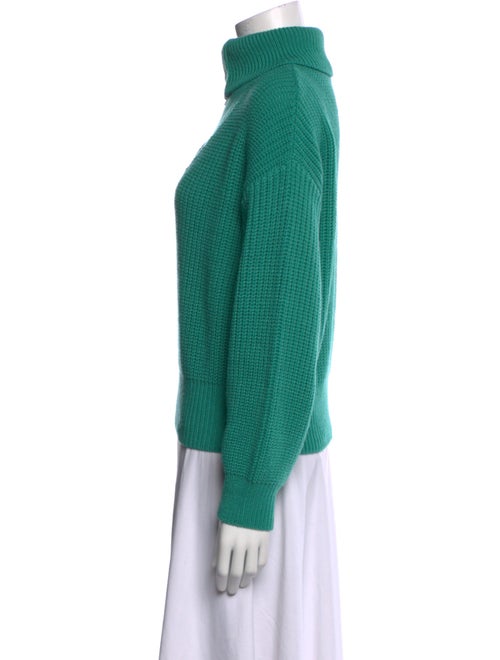 Baum und Pferdgarten Turtleneck Sweater