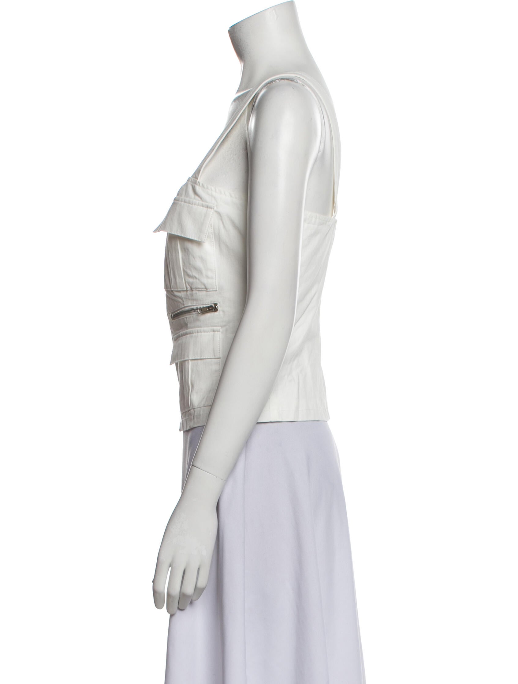 By.Dyln Square Neckline Sleeveless Crop Top