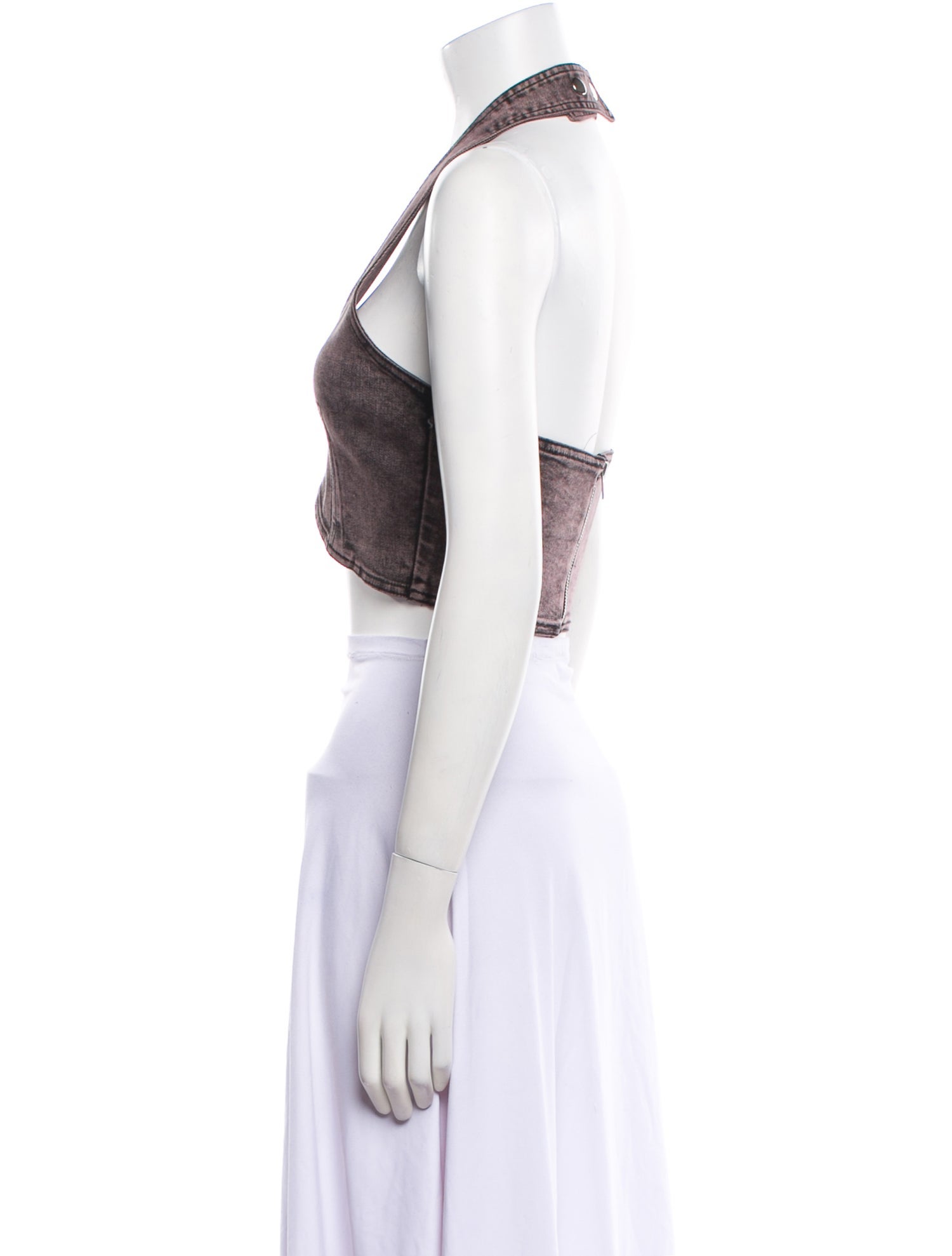 By.Dyln Halterneck Sleeveless Crop Top