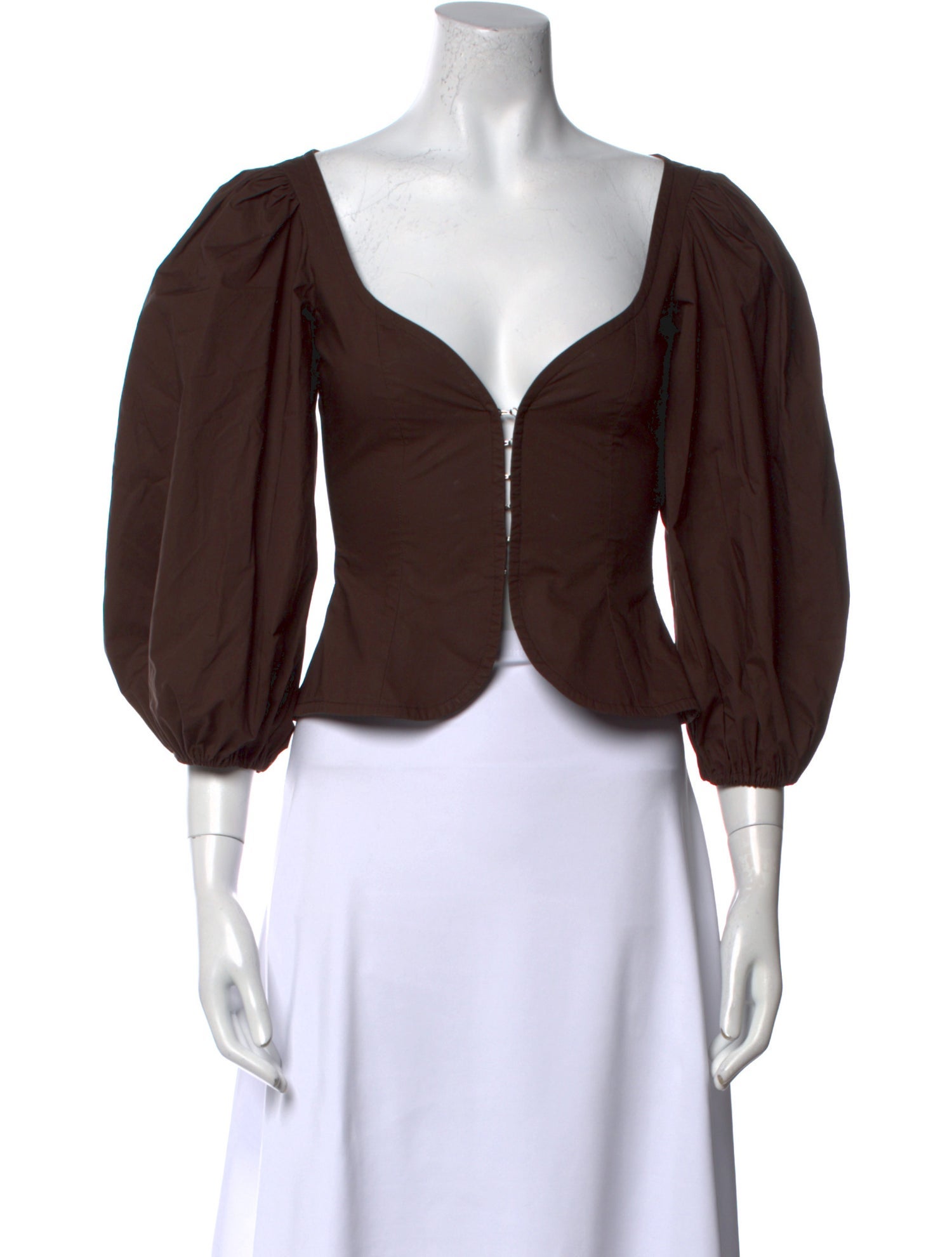 BEARE PARK V-Neck Three-Quarter Sleeve Crop Top