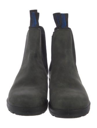 Blundstone Suede Chelsea Boots