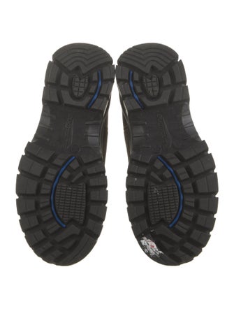 Blundstone Suede Chelsea Boots