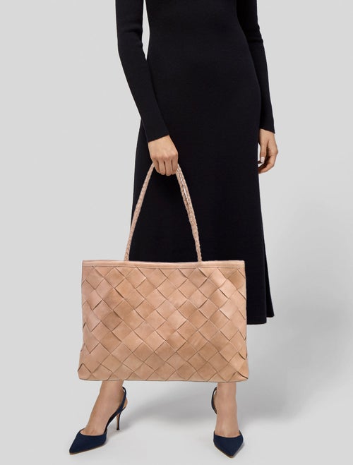 Bembien Leather Shoulder Bag