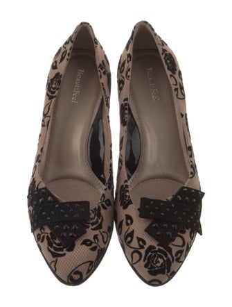 BeautiFeel Velvet Floral Print Pumps
