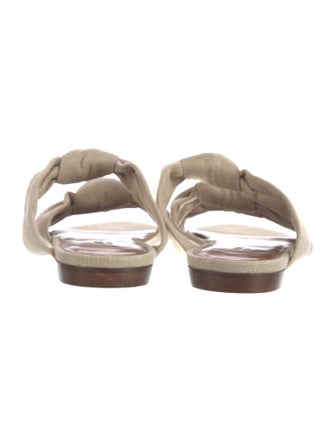 Le Monde Beryl Canvas Slides