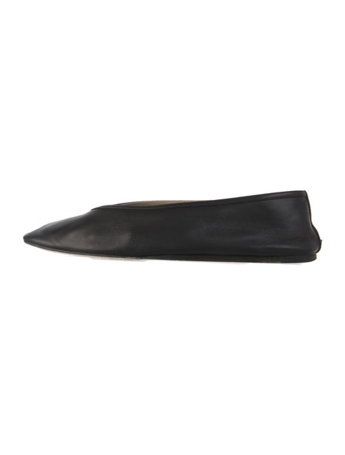 Le Monde Beryl Leather Ballet Flats
