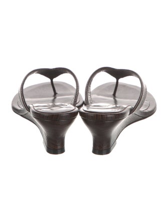 Le Monde Beryl Leather Flip Flops