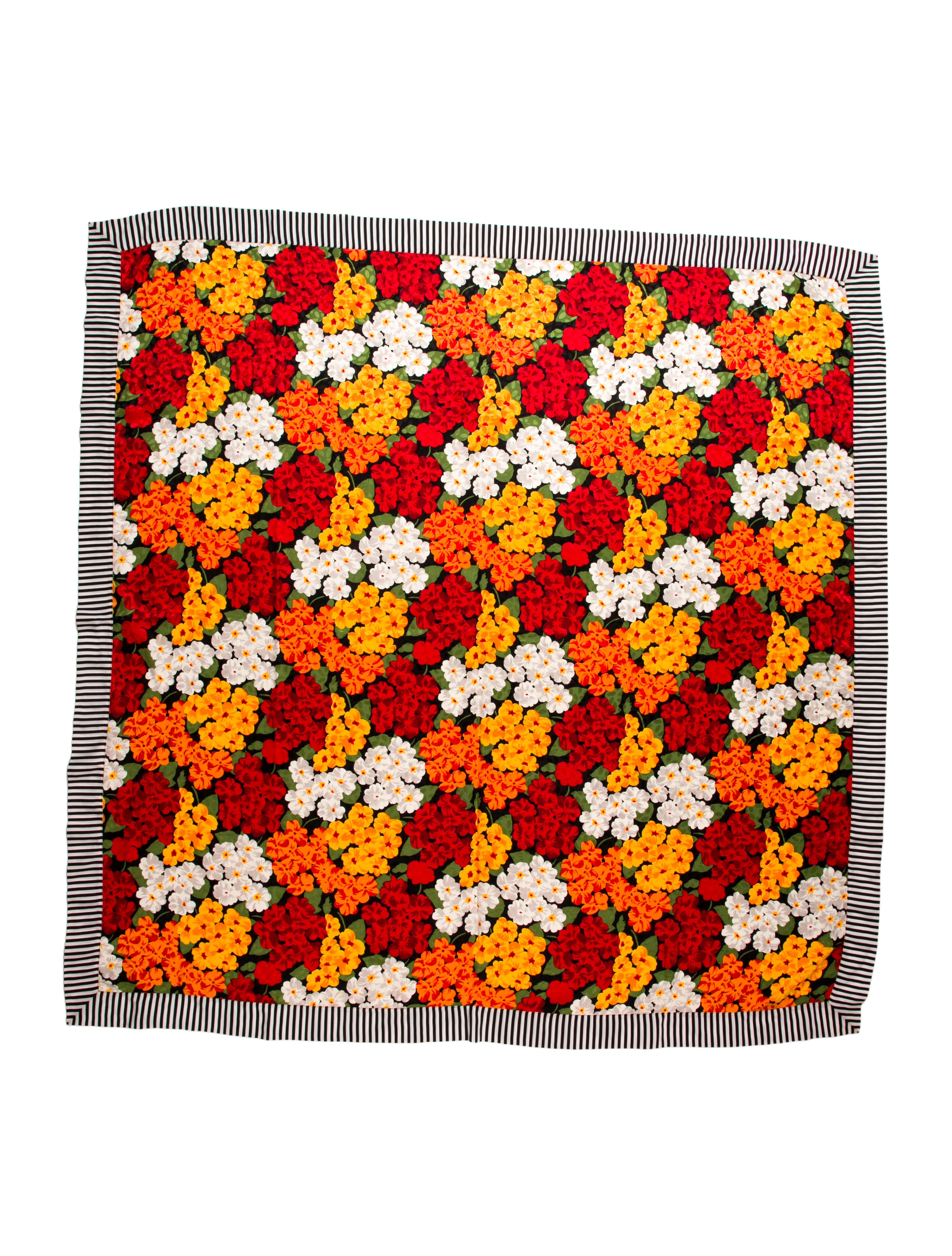 Bergdorf Goodman Silk Floral Print Shawl