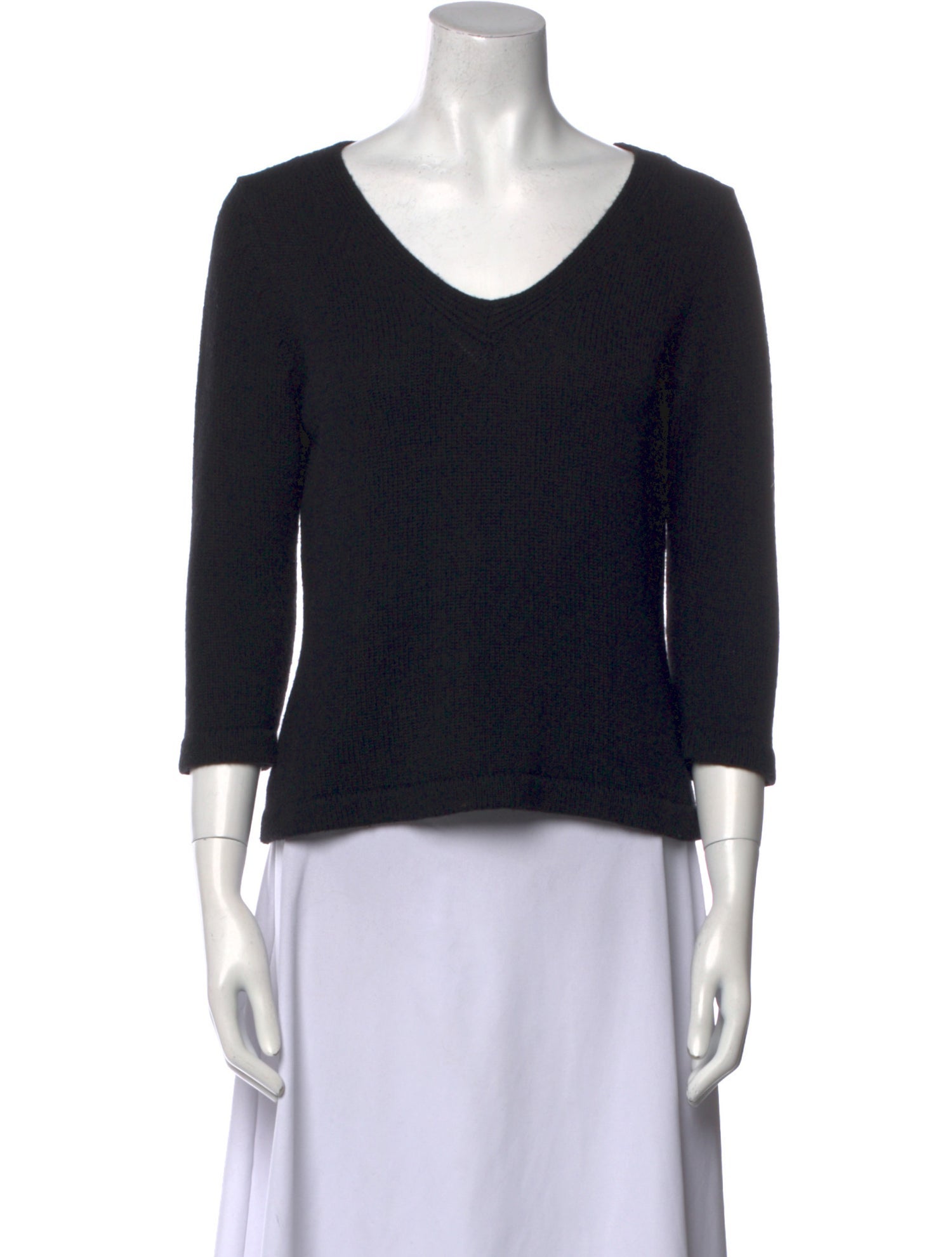 Bergdorf Goodman Cashmere V-Neck Sweater