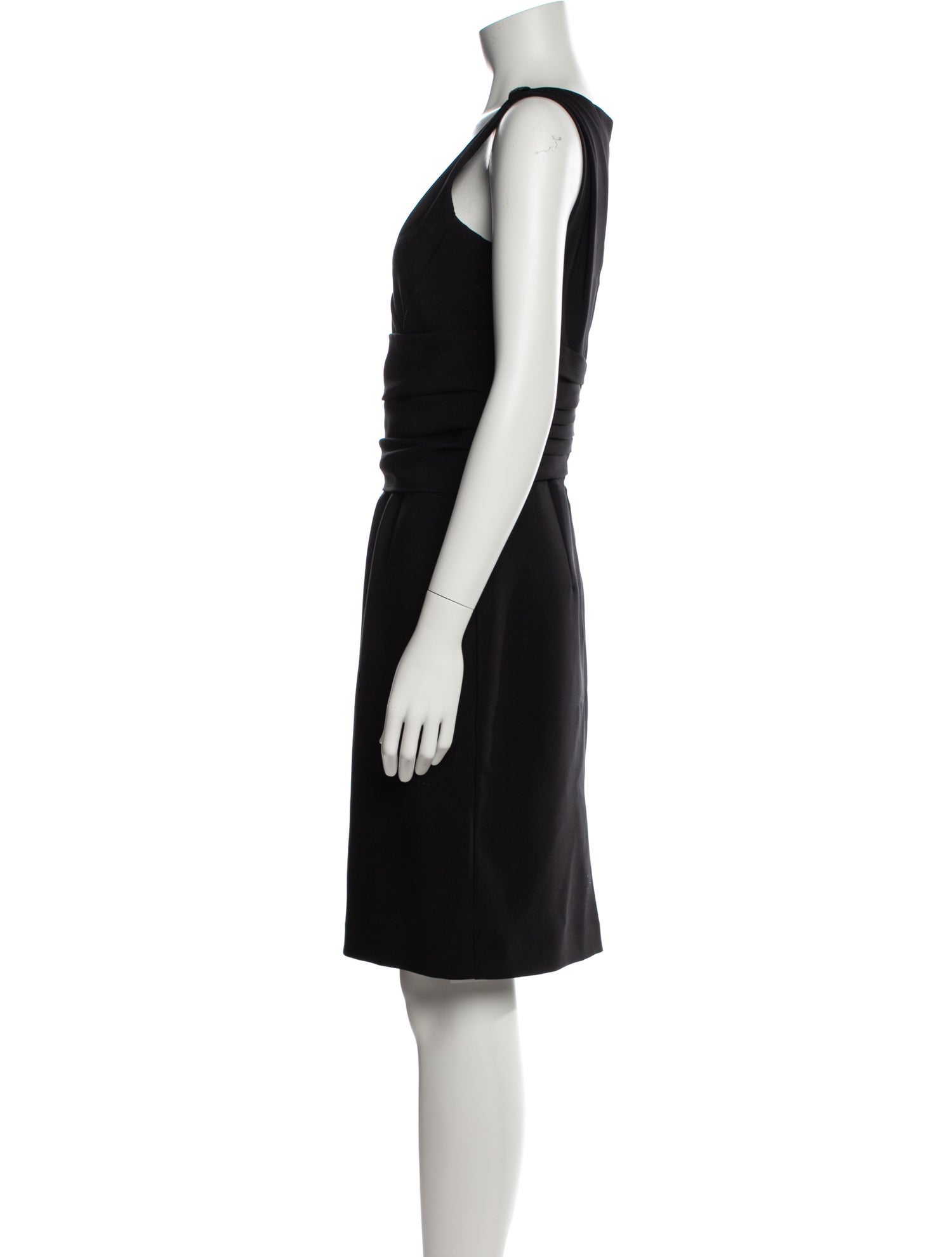 Black Halo Nylon Knee-Length Dress
