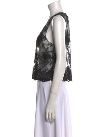 Black Iris Lace Pattern Scoop Neck Crop Top