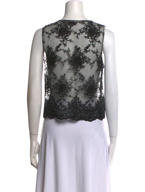 Black Iris Lace Pattern Scoop Neck Crop Top