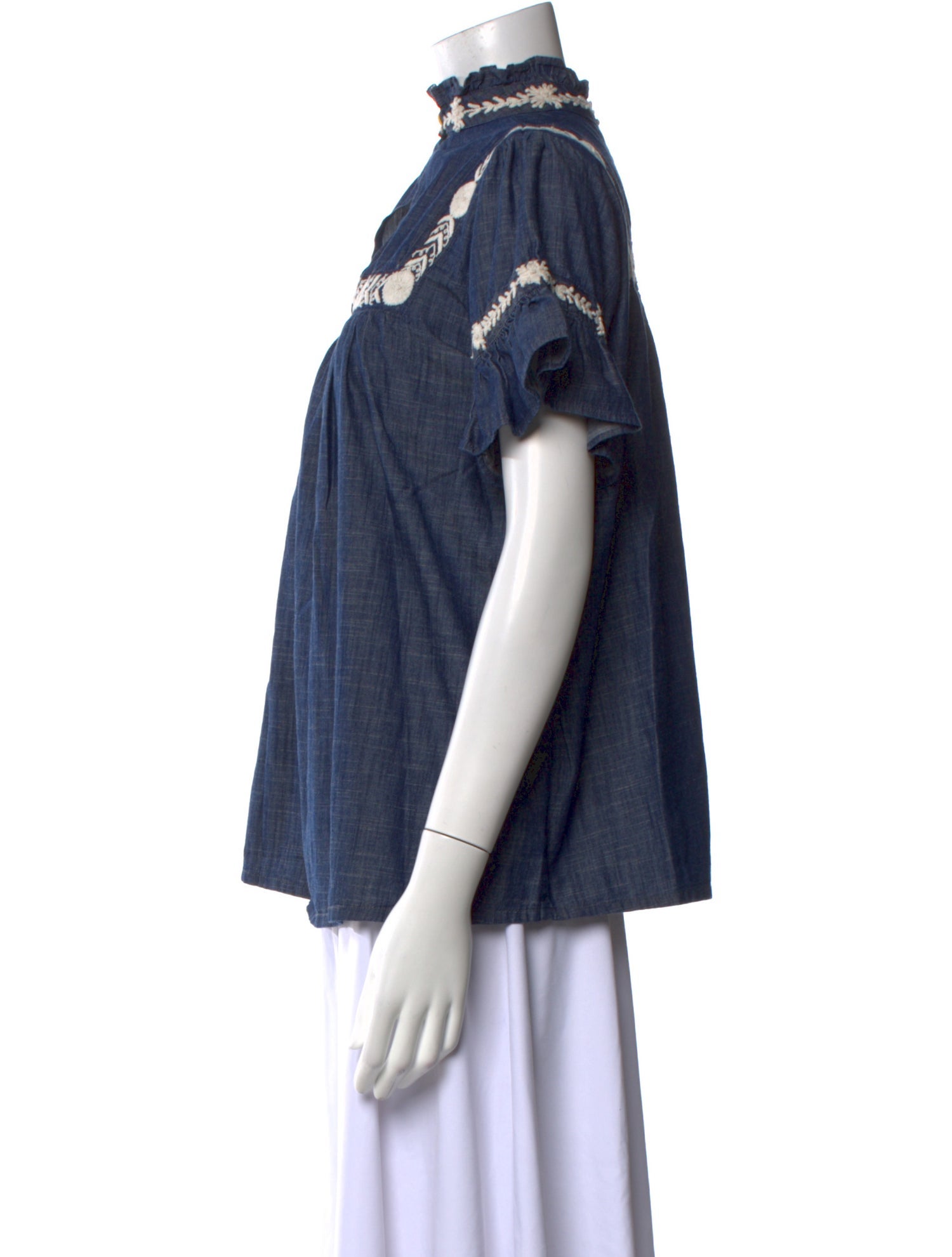 Banjanan Mock Neck Short Sleeve Blouse