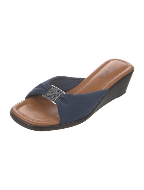 Brighton Leather Slides