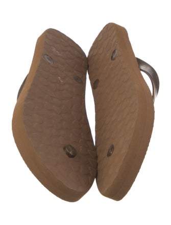 Brighton Rubber Printed Flip Flops