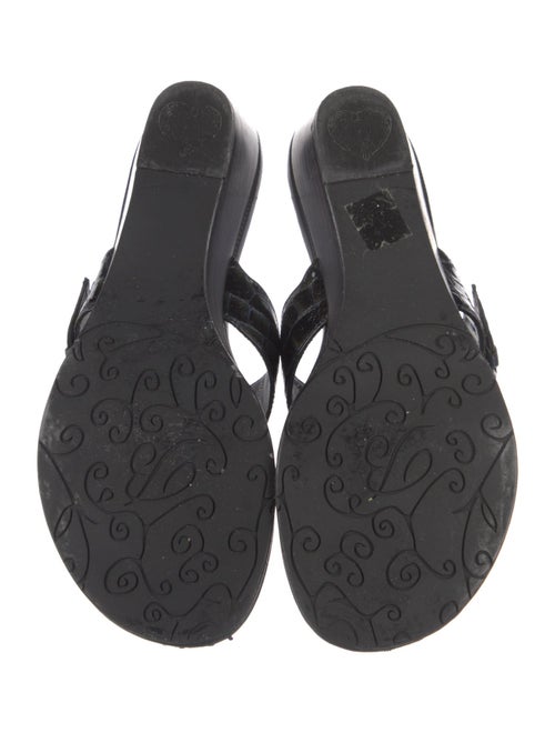 Brighton Leather Slides