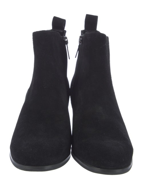 blondo Suede Chelsea Boots