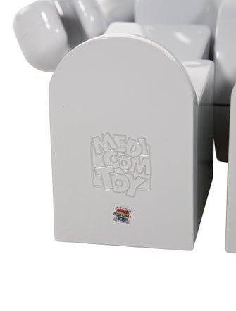 Bearbrick PiL 1000% Figure