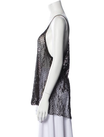 Brogden Scoop Neck Sleeveless Top