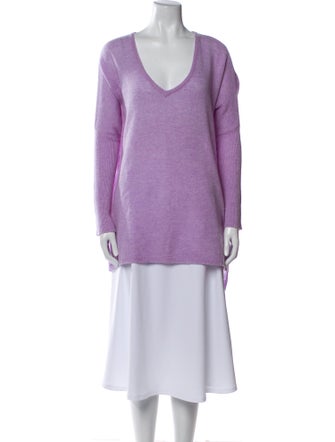 Brodie Cashmere V-Neck Sweater