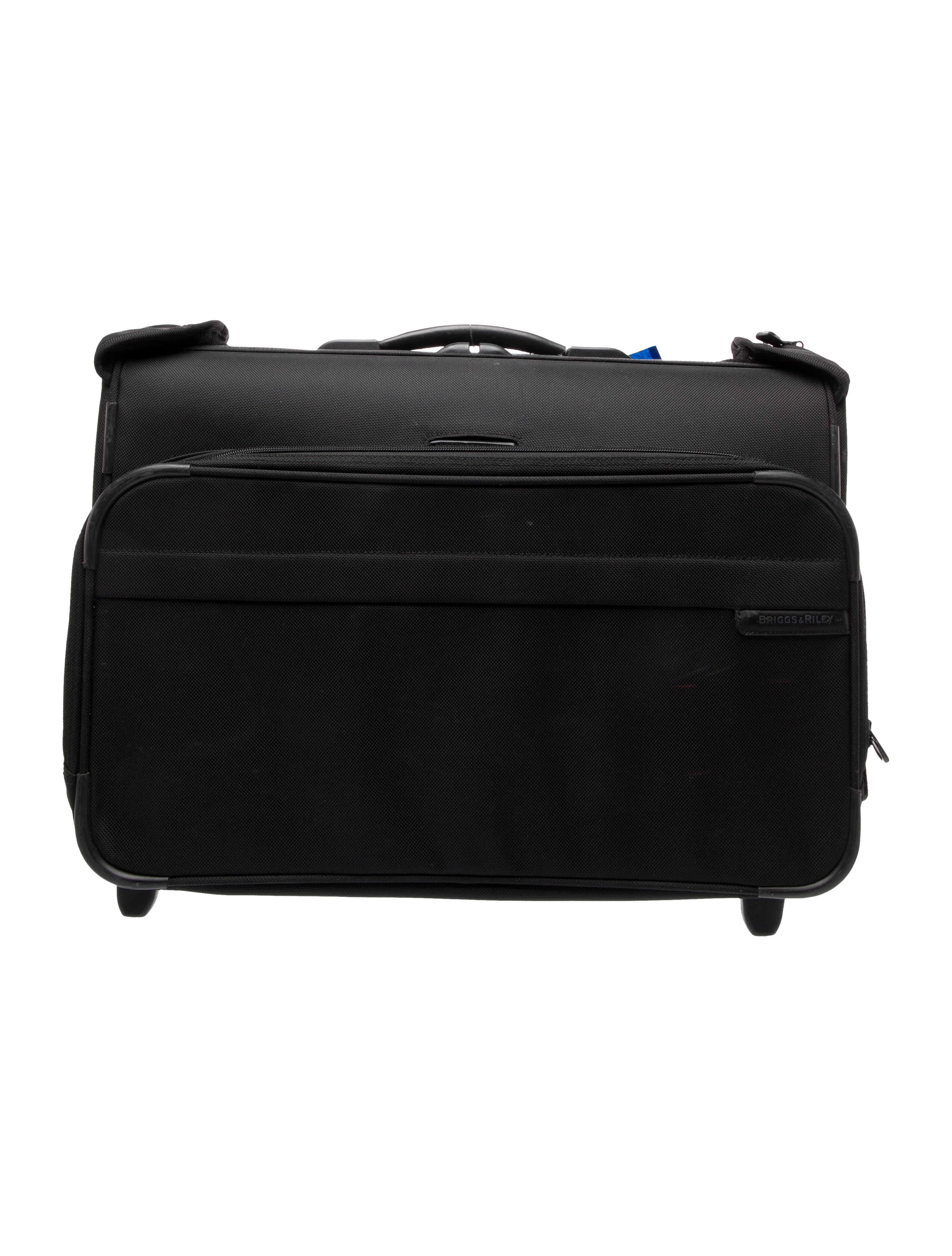 Briggs & Riley Suitcase