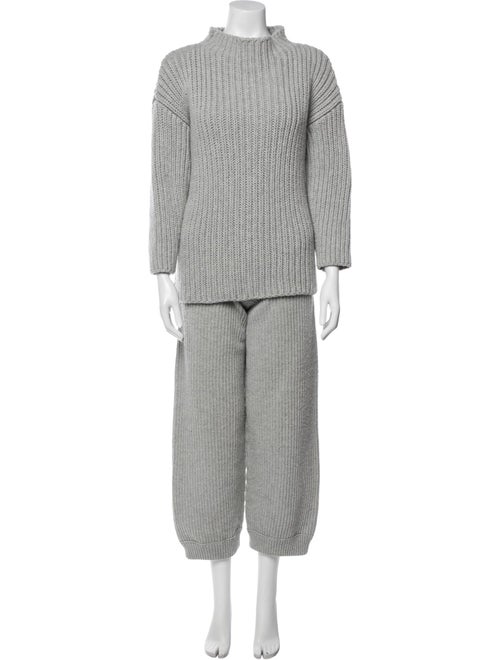 Baserange Wool Lounge Set