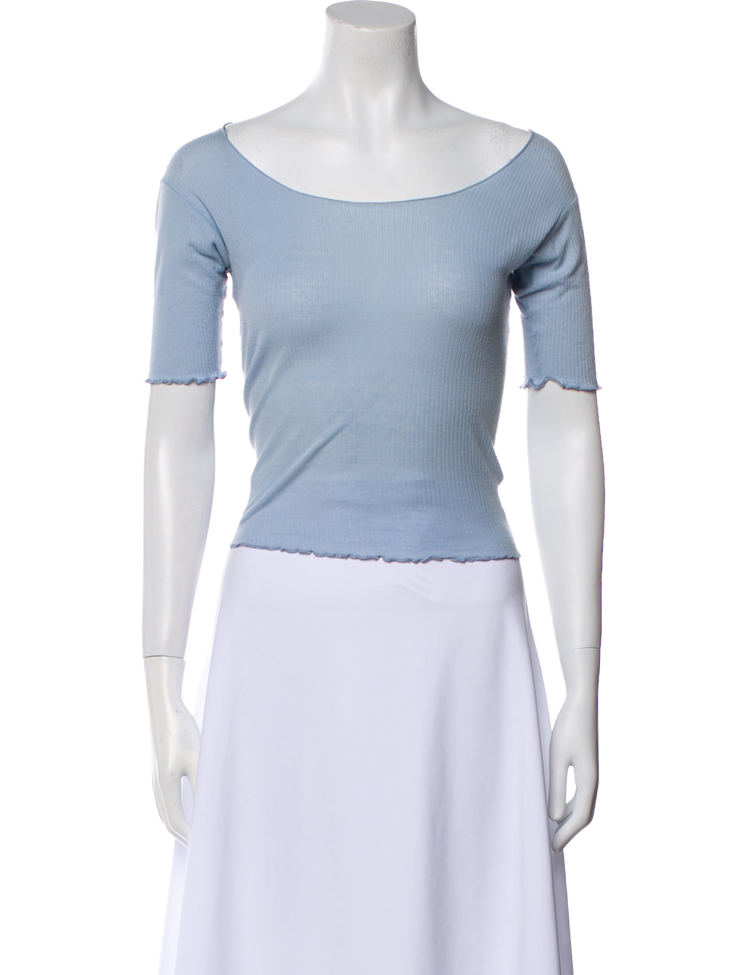 Baserange Off-The-Shoulder Short Sleeve Crop Top