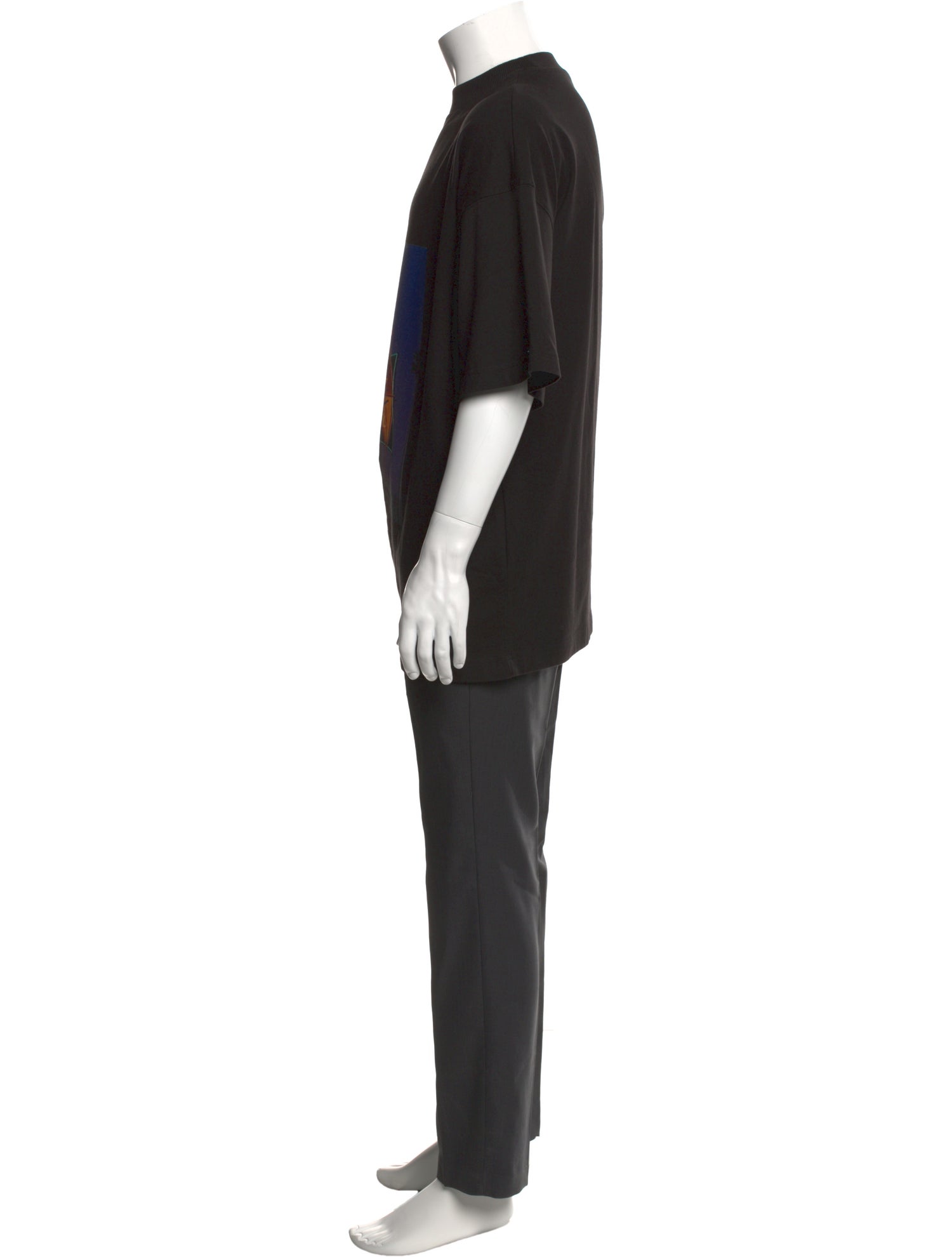 Blue Sky Inn Graphic Print Crew Neck T-Shirt