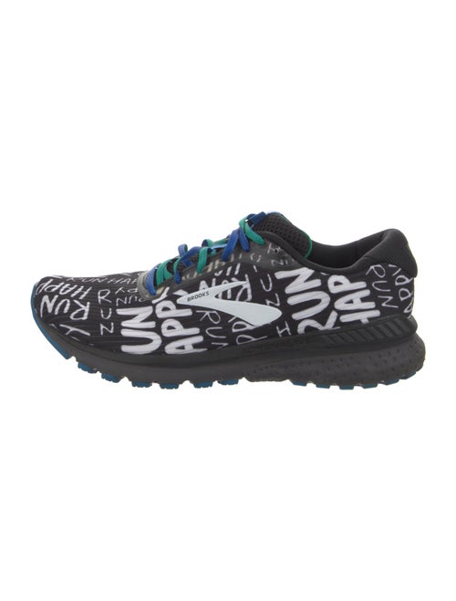 Brooks Printed Athletic Sneakers